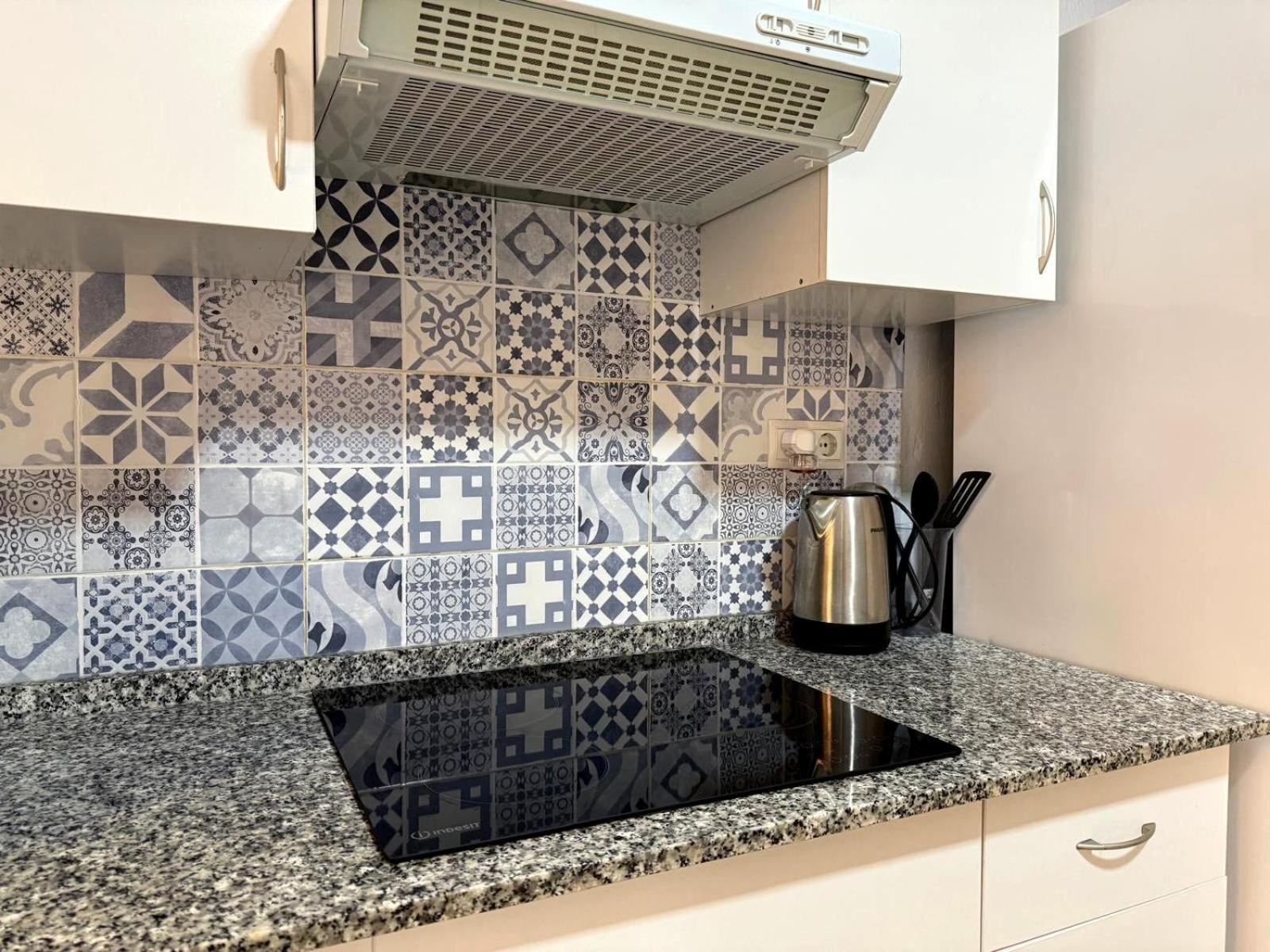 Apartamento Huelin, A 5 Minutos A Pie De La Playa Málaga Exterior foto